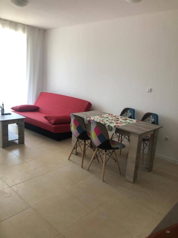 Harisma Apartment Kavatsi,索佐波尔 外观 照片